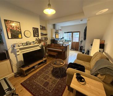 2 bedroom terraced house to rent - Photo 6