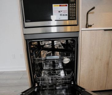 For Lease - 1007 The Queensway N/A Unit# 209, Toronto, Ontario - Photo 3