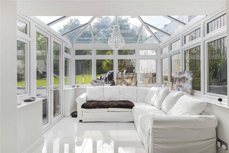 Parkgate Avenue, Hadley Wood - Photo 5
