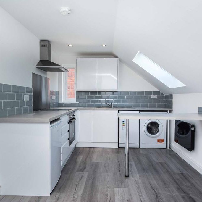 1 bedroom flat to rent - Photo 1