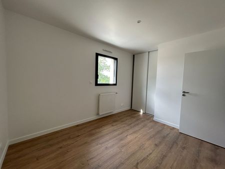 Maison neuve - Melesse 4 pièce(s) - Belles prestations / RARE ! - Photo 5