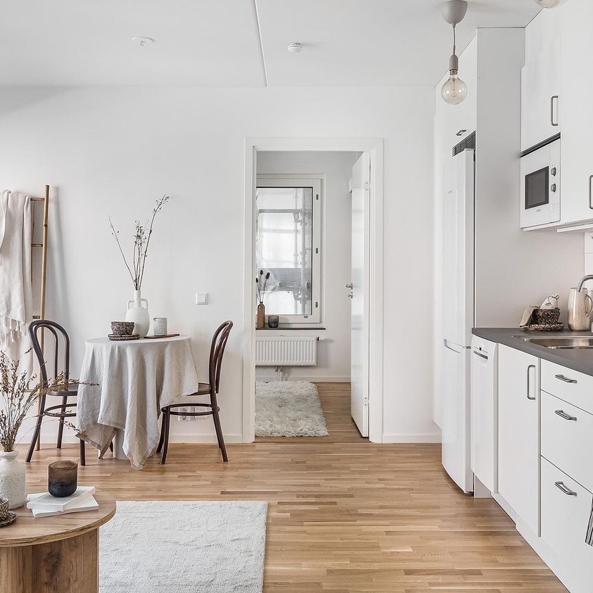 Ingrid Horns Väg, Handen - Photo 1