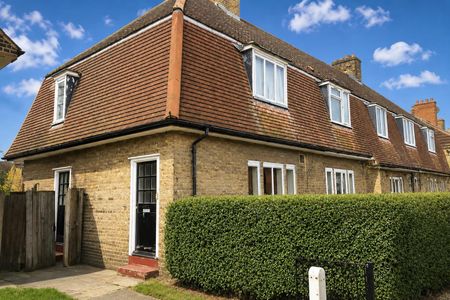 Knapmill Road, London SE6 - Photo 5