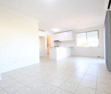 Neat & Tidy 4 Bedroom Home - Photo 1
