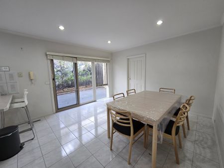 Templestowe Lower - Photo 4