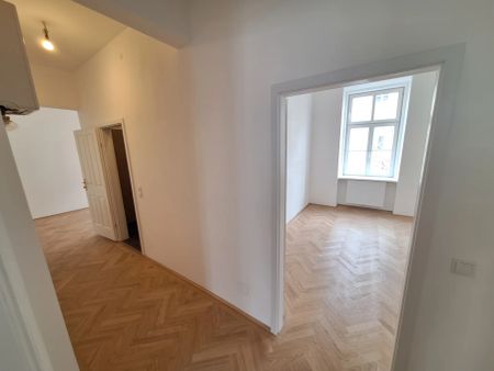 Tolle Familien- oder Paar/WG-Wohnung unbefristet in Altbau an der Nußdorferstrasse/Spitalgasse und in Ruhelage - und BALD mit Balkon - Photo 5