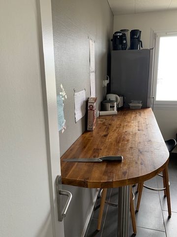 A louer Brest Bellevue/Facs grande chambre meublé+douche dans colocation - Photo 4