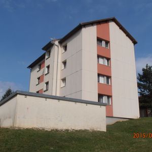 Location - Appartement T4 - 78 m² - Villers-le-Lac - Photo 3