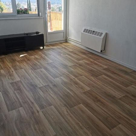 Location Appartement 3 pièces 55m² DRAGUIGNAN 83300 - Photo 1