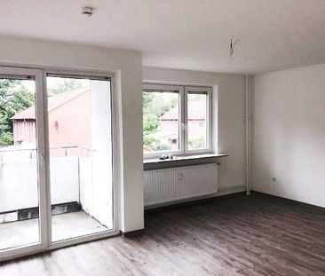 Schöne Wohnung sucht Mieter: 2-Zimmer-Wohnung mit Balkon - Photo 1