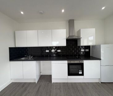 Shirley Road, Southampton, SO15 - Photo 3