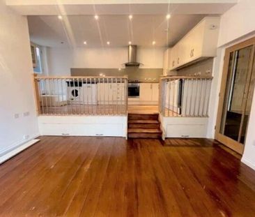 Tudor Gardens, Machen, Caerphilly, CF83 - Photo 1