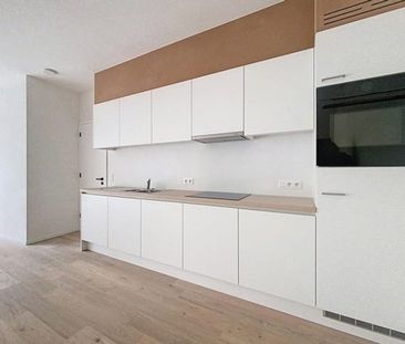 Appartement te huur - Photo 1