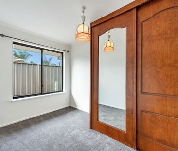 Spacious 4-Bedroom Family Home in Paralowie - Photo 2