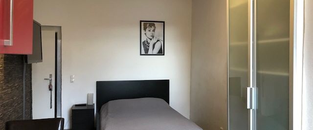 Aachen-City: Schick möbliertes 1-Zi-Apartm., all inclusive - Photo 1