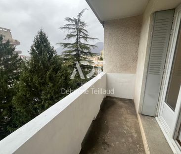 Location Appartement 3 pièces 70m² GRENOBLE 38100 - Photo 4
