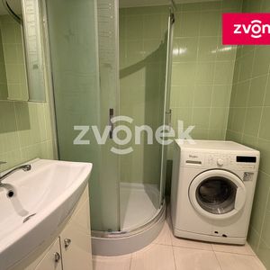 Pronájem bytu 1+1 34 m² - Fotografie 2