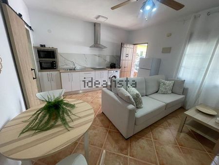 Alquiler de chalet adosado en Fuente Alegre - El Chaparral - Los Morales - Photo 4