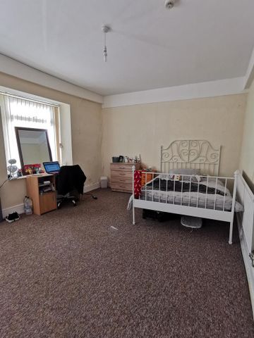 4 bedroom house to rent - Photo 5