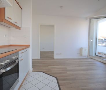 2-Zimmer • ruhige Lage • Aufzug • Balkon • TG-Stellplatz • Schloßch... - Foto 1