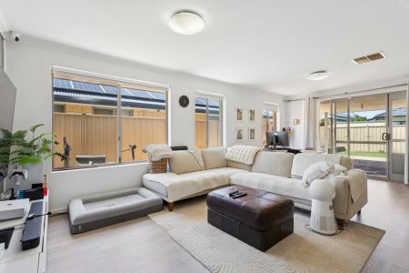 Perfectly positioned in the heart of Maddington Haven Estate - Photo 4