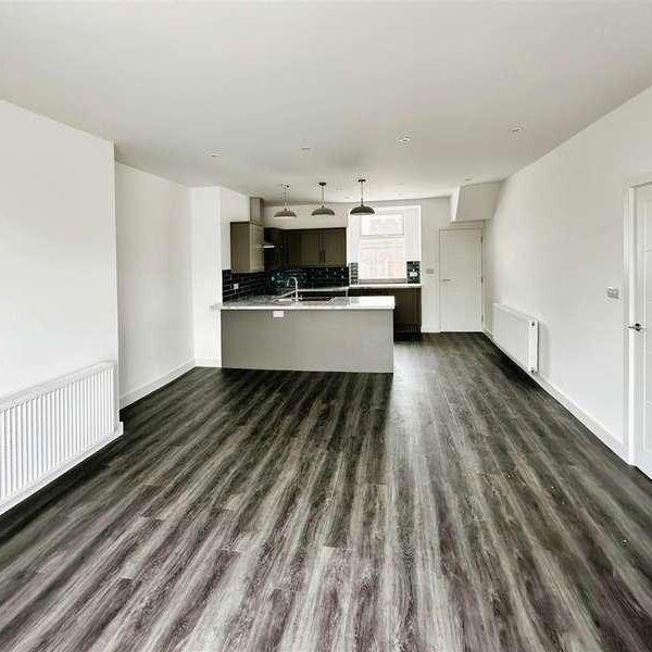 Shellfield Road, Southport, PR9 - Photo 1