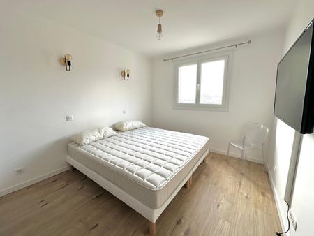 Location Appartement 3 pièces 55m² BASTIA 20600 - Photo 3