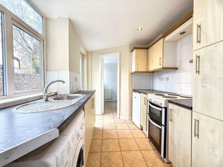 Dene Crescent, Shotton Colliery, Durham, Durham, DH6 2QU - Photo 2