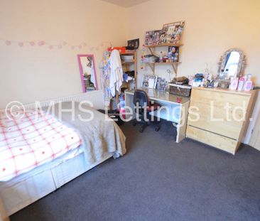 4 Bedroom Mid Terraced House for rent in Grimthorpe Street - Photo 5