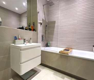 1 bedroom in London Road, Berkshire - Photo 6