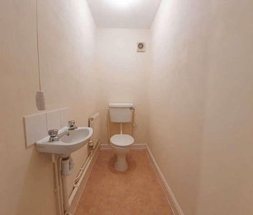 Fairfield Hill, Stowmarket, IP14 - Photo 6