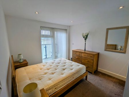 Altamar, Kings Road, Marina Swansea, SA1 8PY - Photo 4