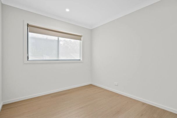 26A Foy Avenue, - Photo 1