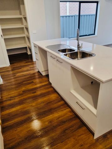 A Stunning Metricon Home Designed for Contemporary Living - Photo 3