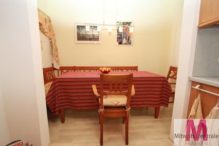 gemütliche Altbauwohnung mit hohen Decken - Foto 2