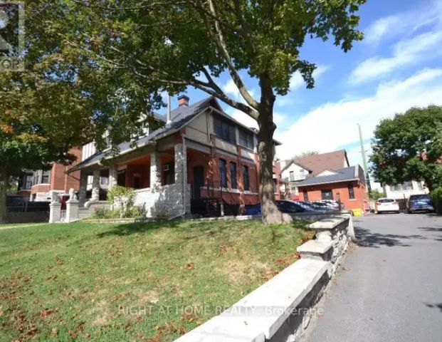 101 - 17 MARLBOROUGH AVENUE | 101 - 17 MARLBOROUGH AVENUE, Ottawa - Photo 1