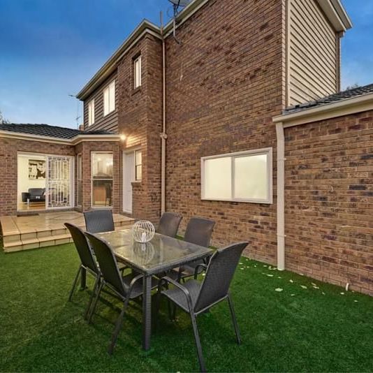 1 Pine Hill Drive, Doncaster East - Photo 1