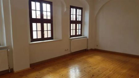 Erstbezug nach Sanierung - Top 2-Raum-Wohnung in unmittelbar Marktnähe - Photo 3