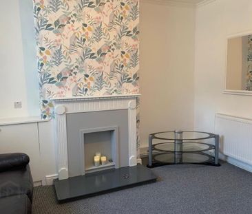 11 Institution Place, Belfast, BT12 4AE - Photo 1