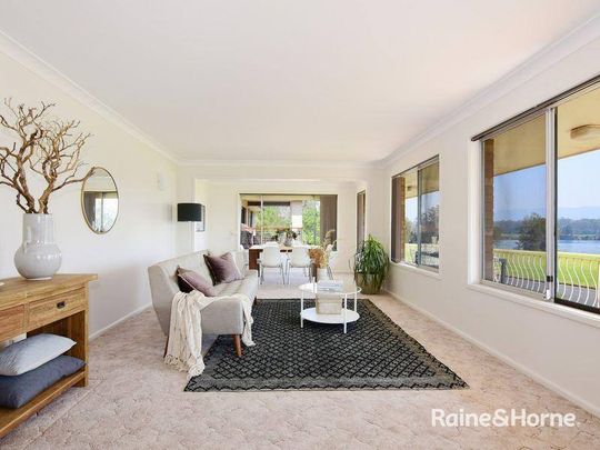 Rare Riverview's - Photo 1