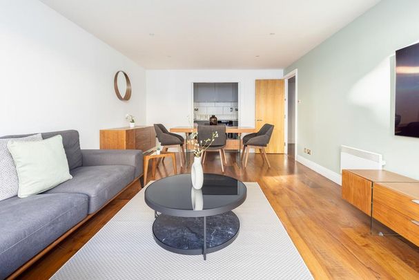 2 bedroom flat to rent - Photo 1