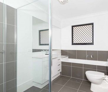 Modern Townhouse - Photo 1