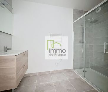 Location Appartement 3 pièces 76m² - Photo 6