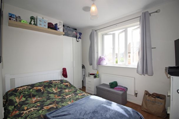 2 Bedroom Flat - Photo 1