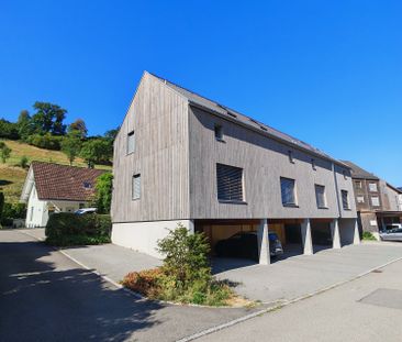 Wunderschöne Maisonettewohnung im Holzbau - Foto 1