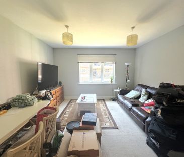 Farnburn Avenue, Slough, Berkshire,SL1 - Photo 4