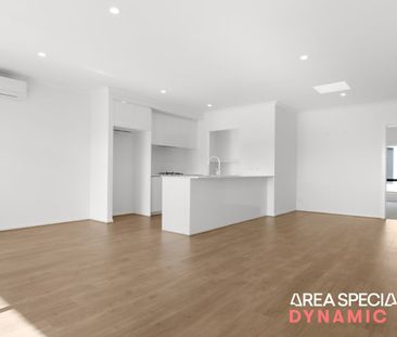 Modern Comfort in the Heart of Epping! - Photo 4