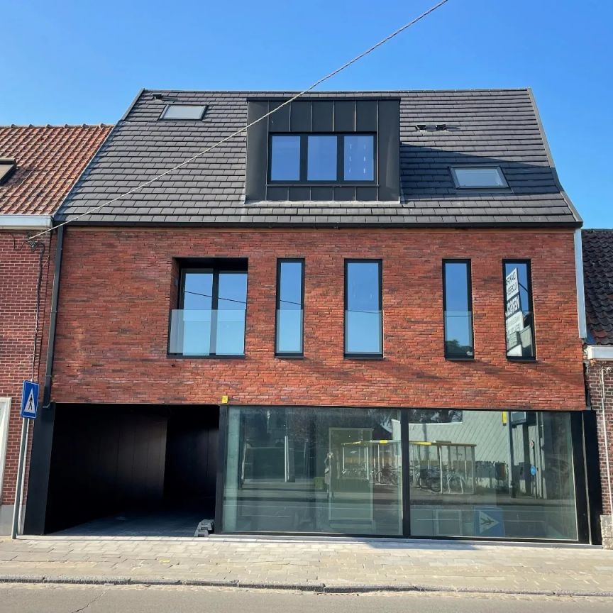 Nieuwbouw appartement met 1 slaapkamer en terras. - Photo 1