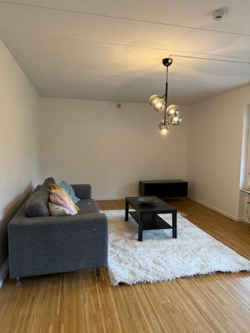 Ålgrytevägen, Skärholmen - Photo 3