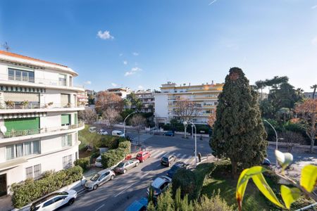 Nice Cimiez studio vide 32 m² - Photo 2